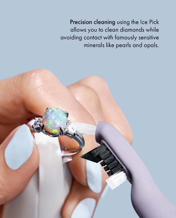 Connoisseurs Diamond Dazzle Stik Jewelry Cleaning Pen Makes Diamond Rings  Sparkle Like New - Walmart.com